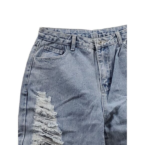 Shein Large 8/10 Crescent Shaped Distressing Light Wash Jeans Blue - Picture 3 of 9